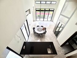 Belgravia Ace (D28), Terrace #610608371